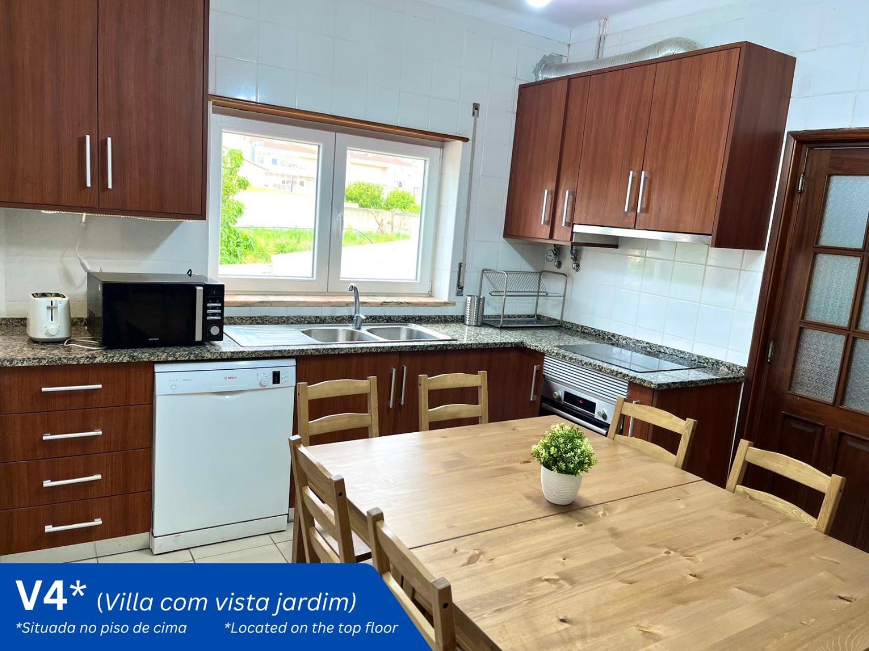 W.H.House Apartamento Atouguia Da Baleia Exterior foto